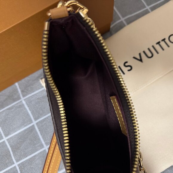 Louis Vuitton Nano Boulogne - Picture 11 of 11